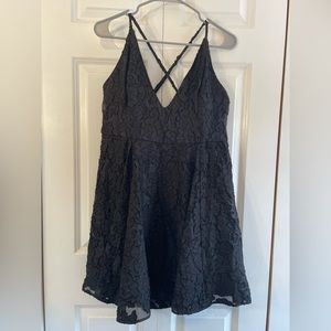 Wild Fable Cross Strap Open Back Plunge Lace Overlay Dress